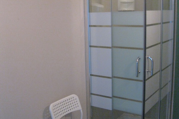 Room 30 of 38
