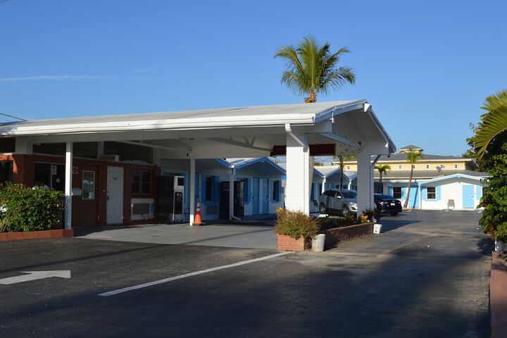 Hotel 2 of 35