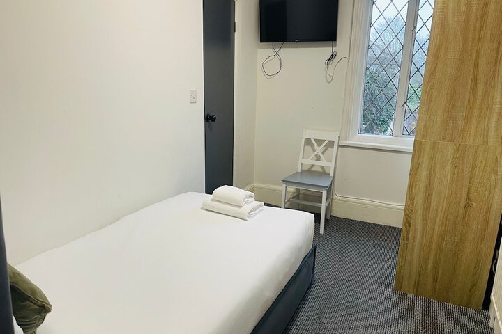 Room 57 of 129
