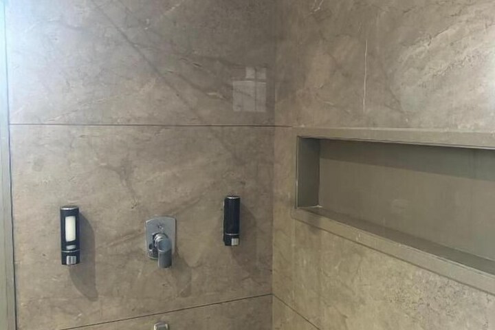 Room 15 of 29