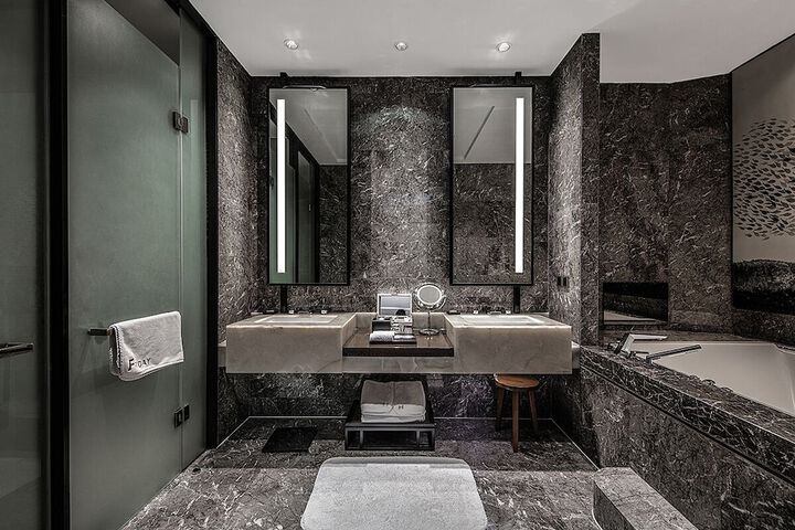 Room 29 of 55