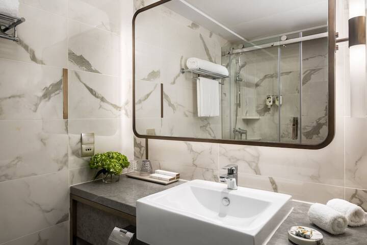 Bathroom Interior Photo