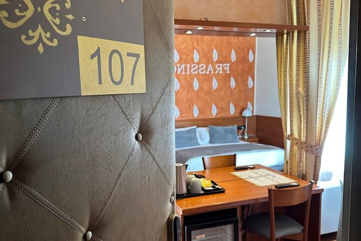 Room 19 of 46
