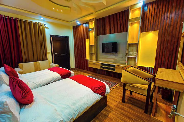 Room 19 of 43