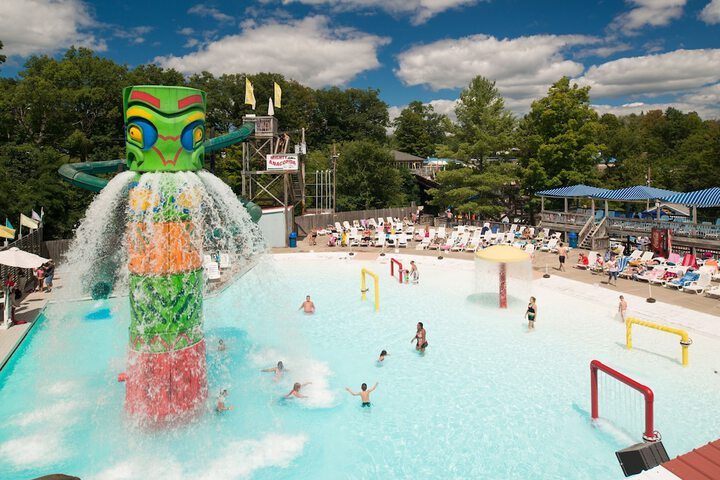 Pool image of The Country Place Resort - Home of Zoom Flume Water Park