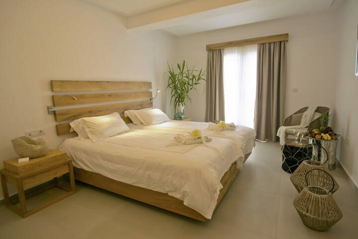 Room 17 of 85
