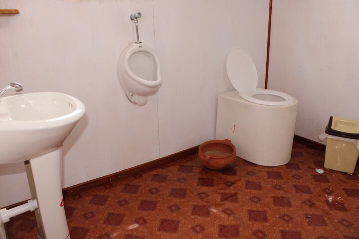 Room 10 of 26