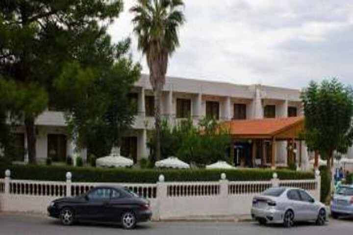 Golden Days Hotel