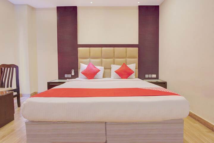 Room 14 of 19