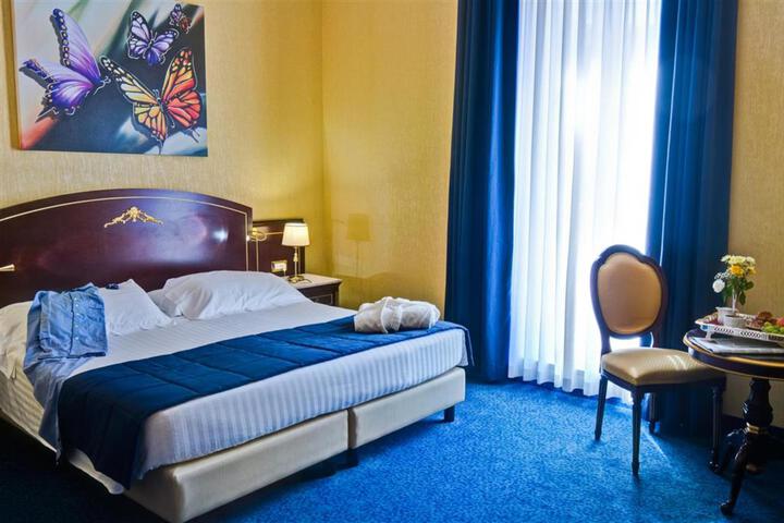 Hotel Amenity