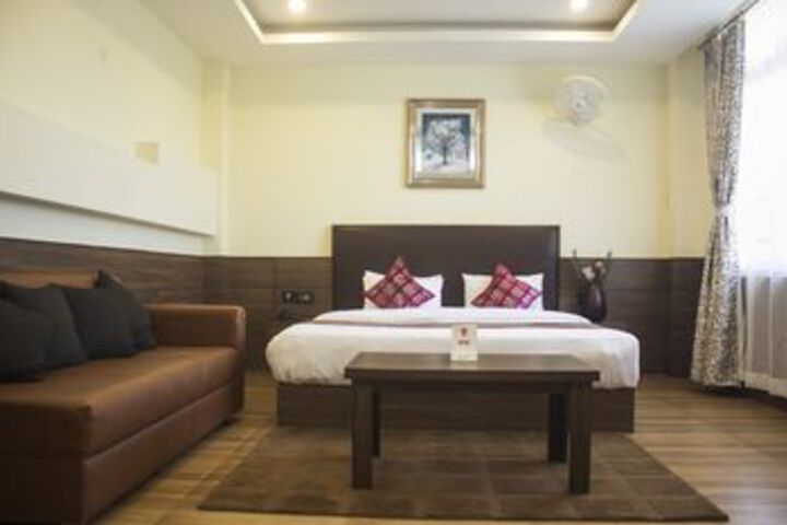 Room 3 of 21