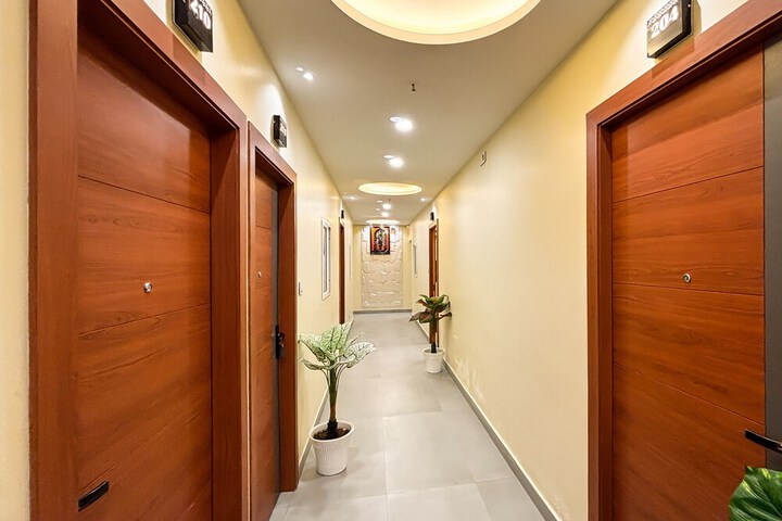 Hotel Interior 2 of 59