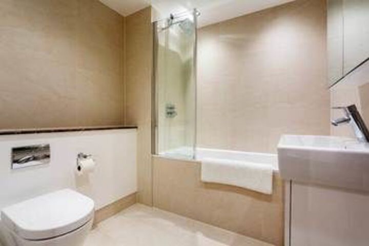 Room 4 of 21