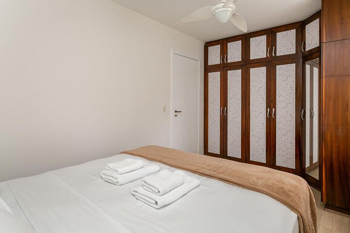 Room 11 of 31