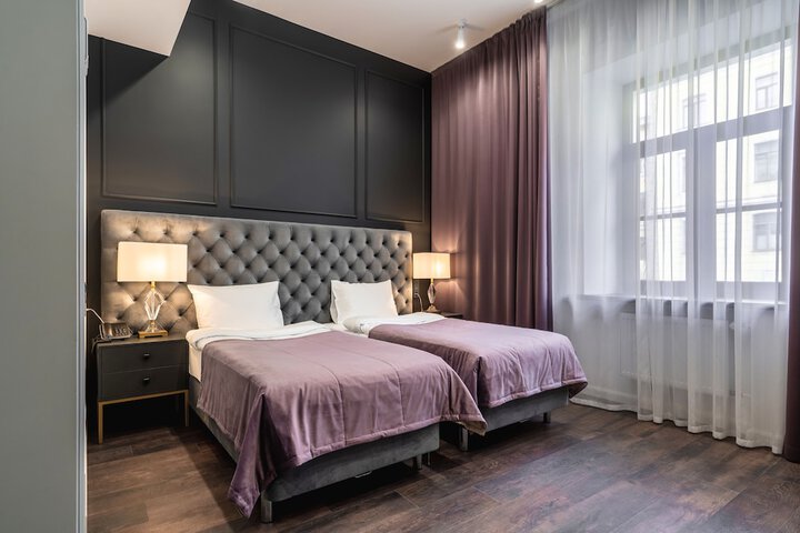 Room 21 of 54