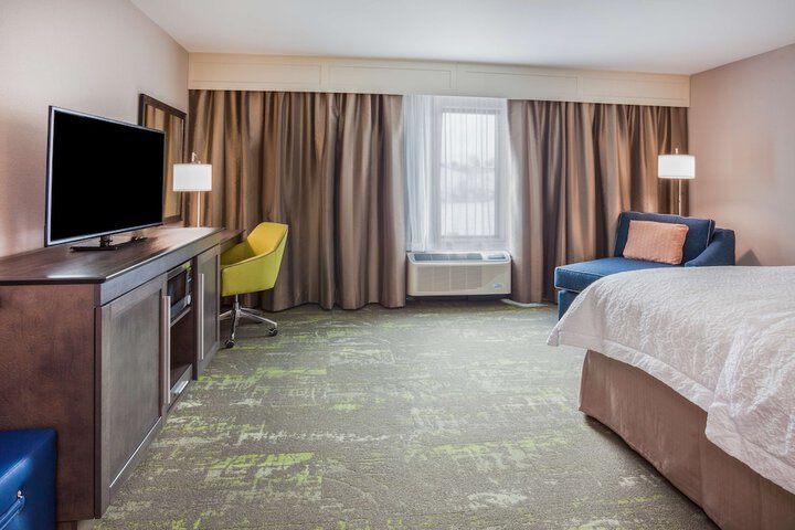 Room 16 of 48