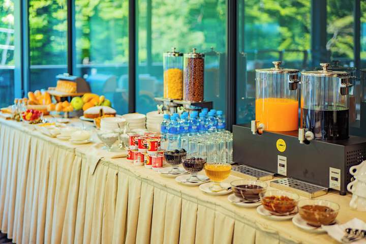 Breakfast/Coffee Service 36 of 41