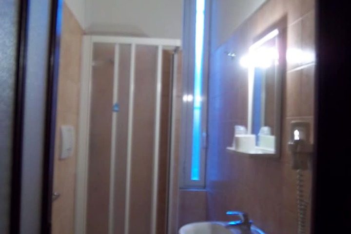 Room 32 of 56