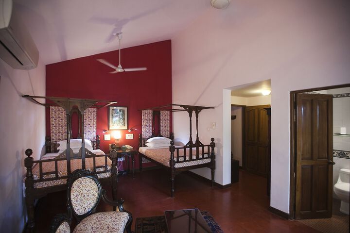 Room 78 of 162