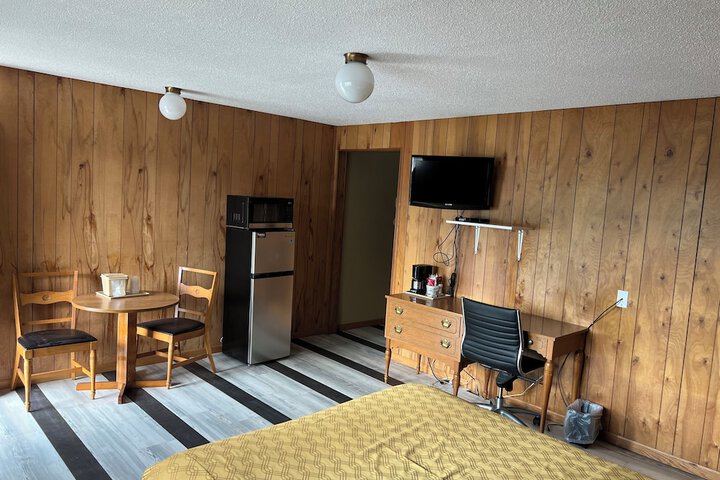 Room 59 of 180