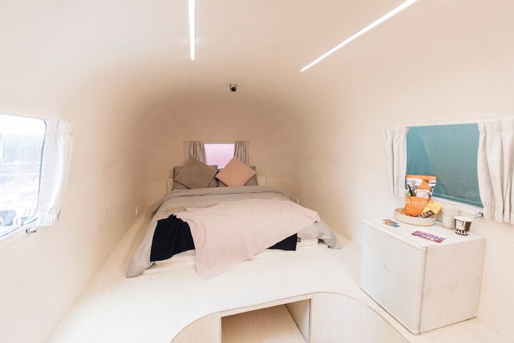 Room 16 of 64