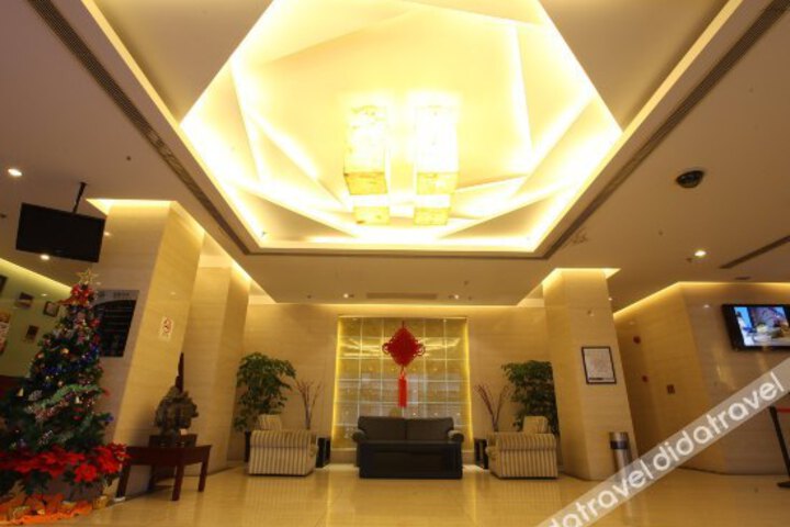 Anhengzhuoyue Business Hotel