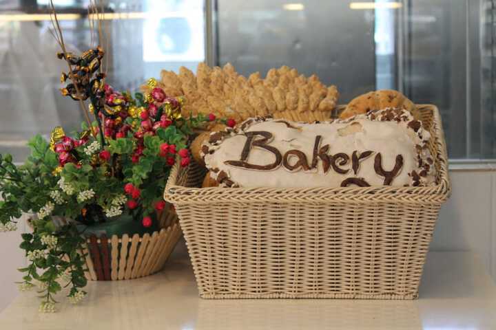 Snack bar