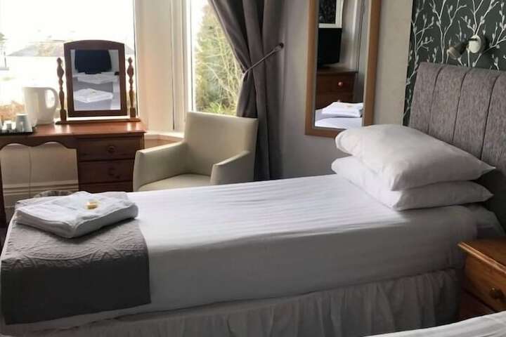 Room 8 of 46
