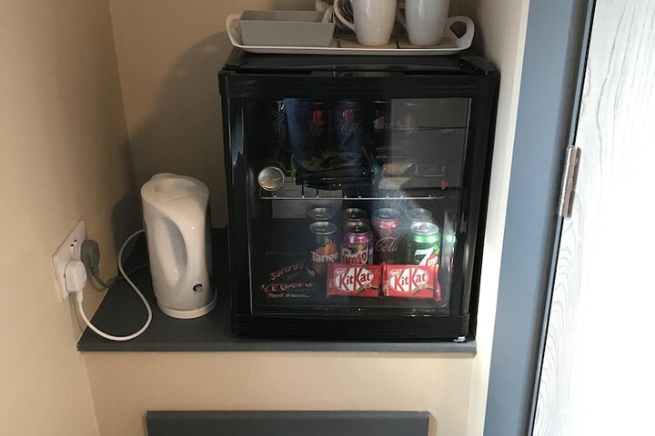 Room 13 of 23
