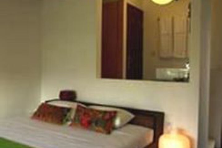 Room 12 of 24