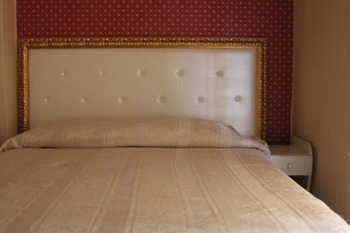 Room 14 of 28