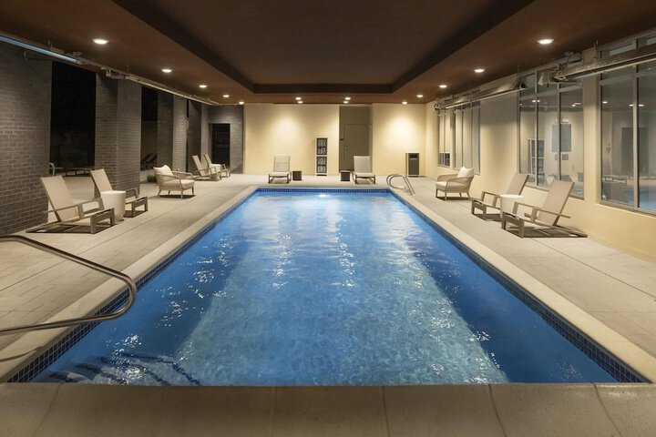 Pool 23 of 35
