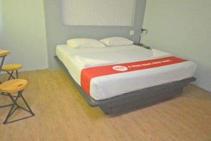 Room 5 of 23
