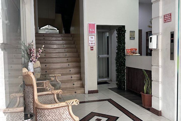 Room 27 of 47