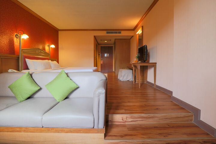 Room 21 of 131