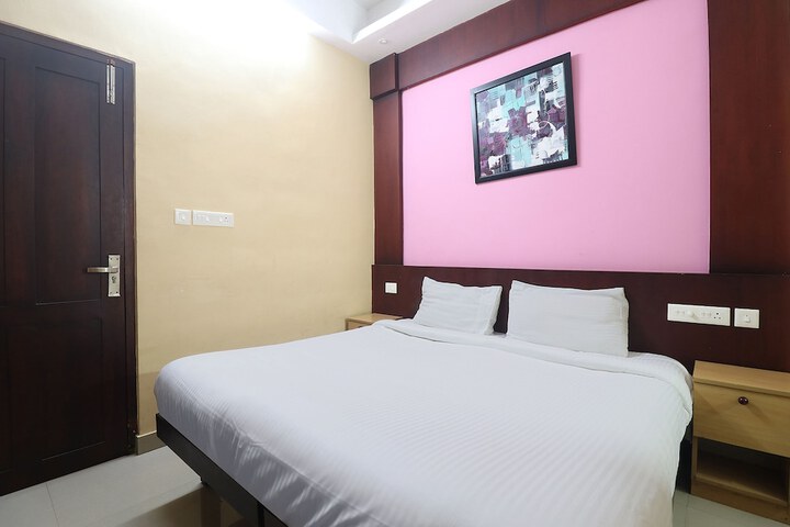 Room 26 of 38