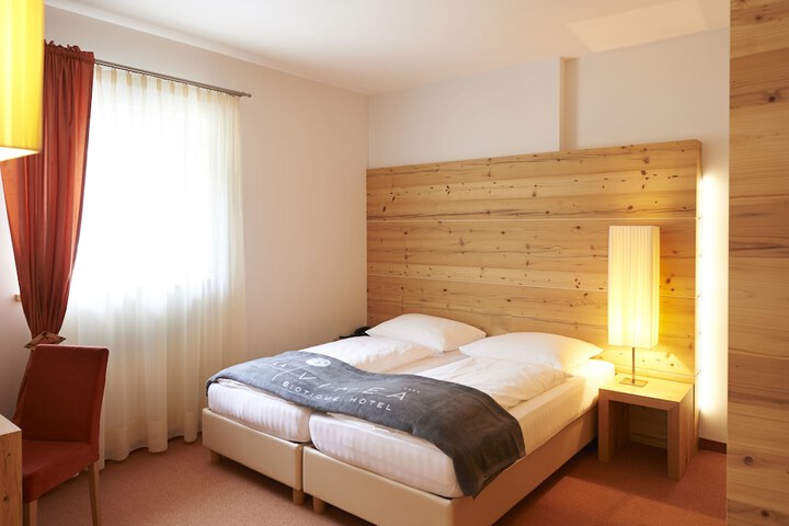 Room 18 of 44
