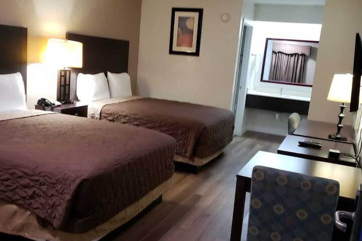 Room 12 of 15