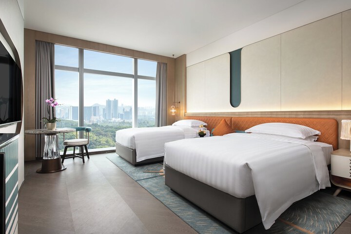 Room 16 of 75