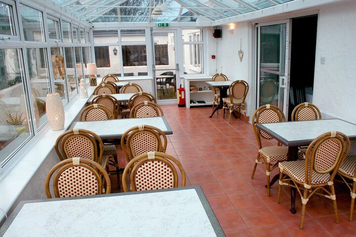 WOBURN HILL HOTEL