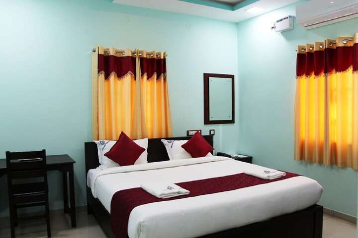 Room 5 of 33