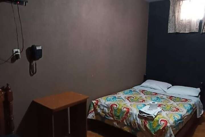 Room 18 of 36