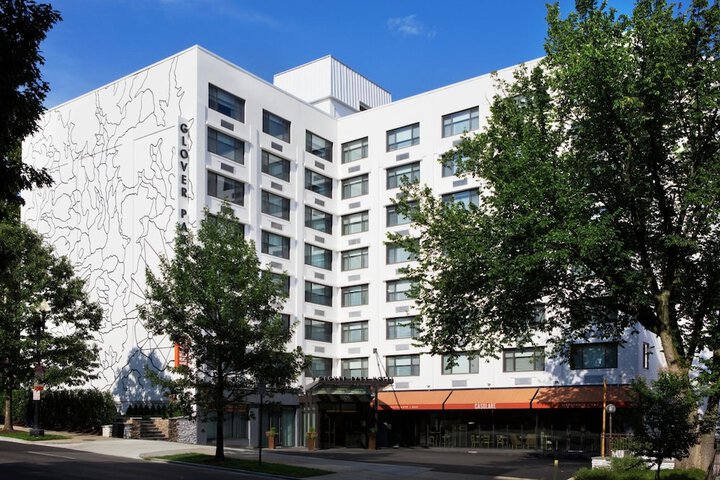 Hotel 50 of 53