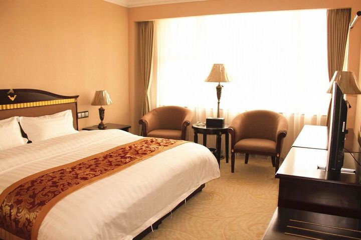 Room 20 of 53