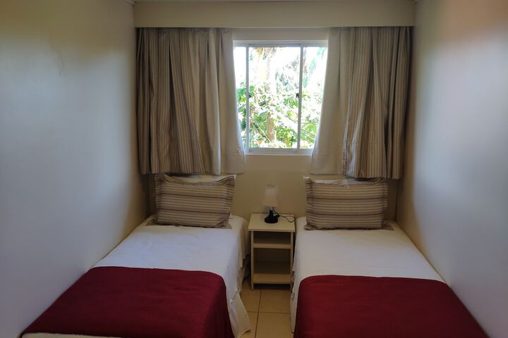 Room 4 of 20