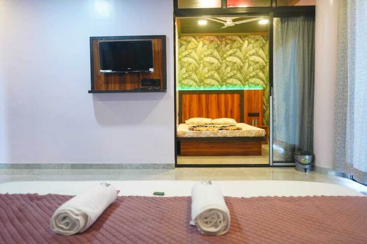 Room 12 of 56