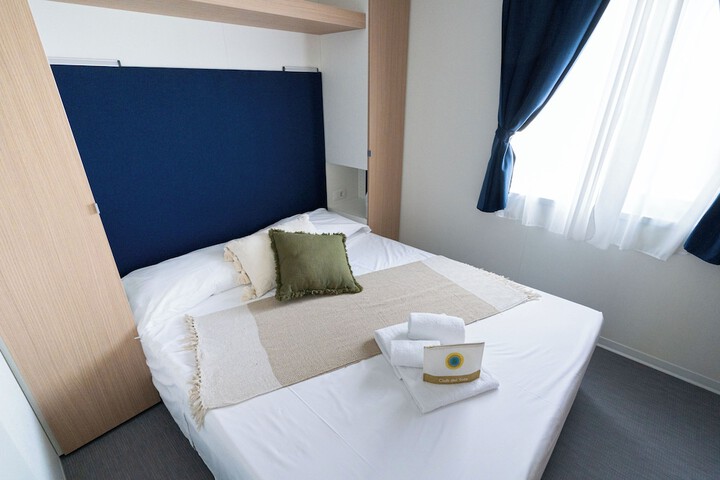 Room 13 of 75