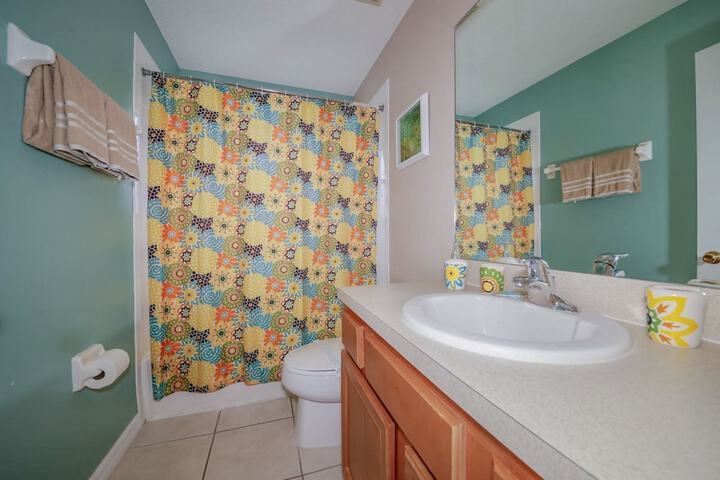 Room 16 of 24