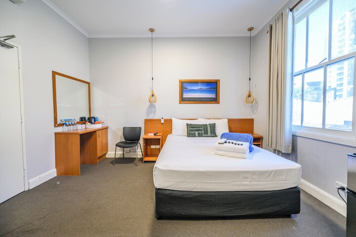 Room 19 of 69
