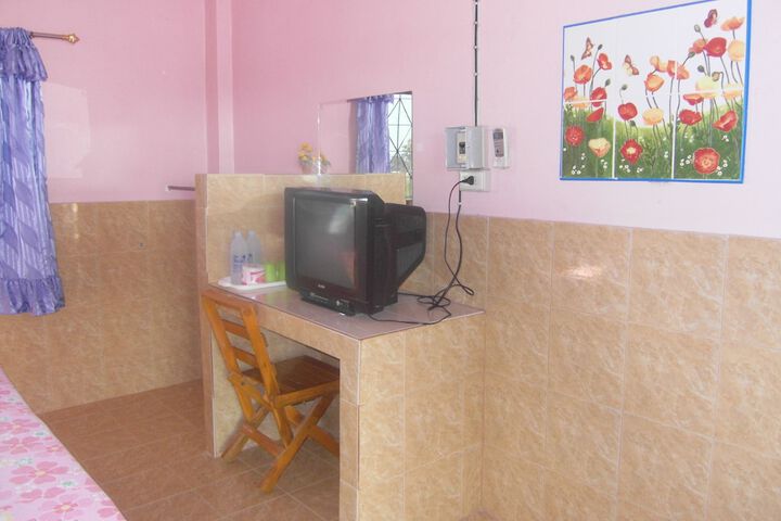Room 15 of 79
